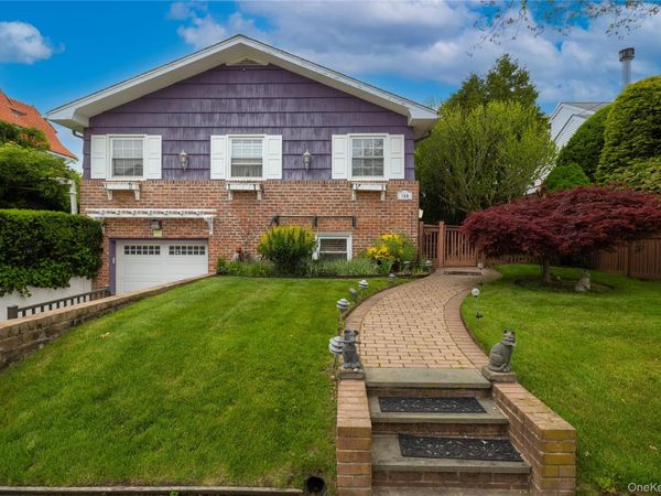 159 W Olive Street, Long Beach, NY 11561