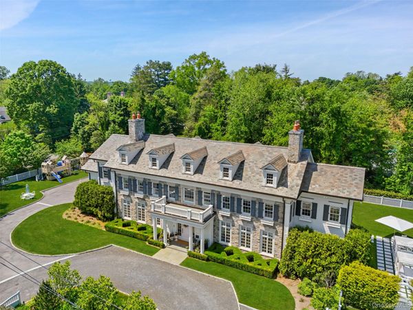 27 Murray Hill Road , Scarsdale, NY 10583