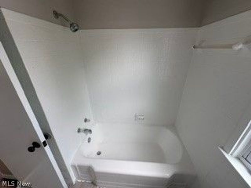 5065 Melody Lane, Willoughby, OH 44094 Photo 21