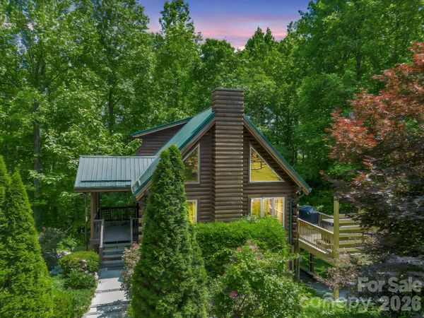 165 Dream Road , Hendersonville, NC 28792