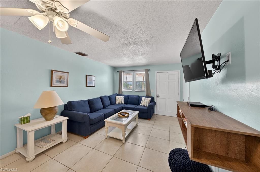 3188 Shell Mound Blvd, Fort Myers Beach, FL 33931 Photo