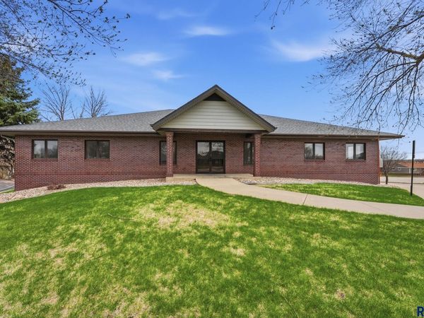 3800 W Technology Cir, Unit 202, Sioux Falls, SD 57108
