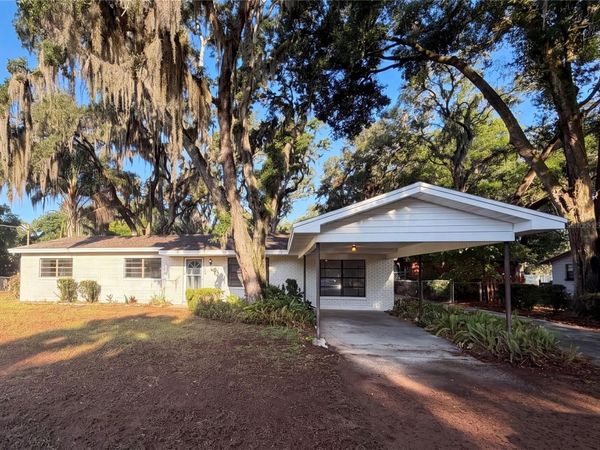 103 S KINGSWAY ROAD , SEFFNER, FL 33584