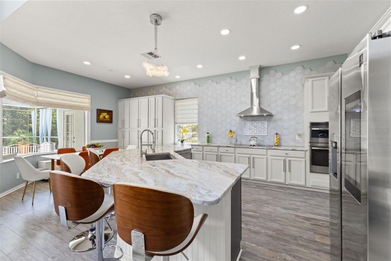 10117 Deercliff Drive , Tampa, FL 33647 Photo