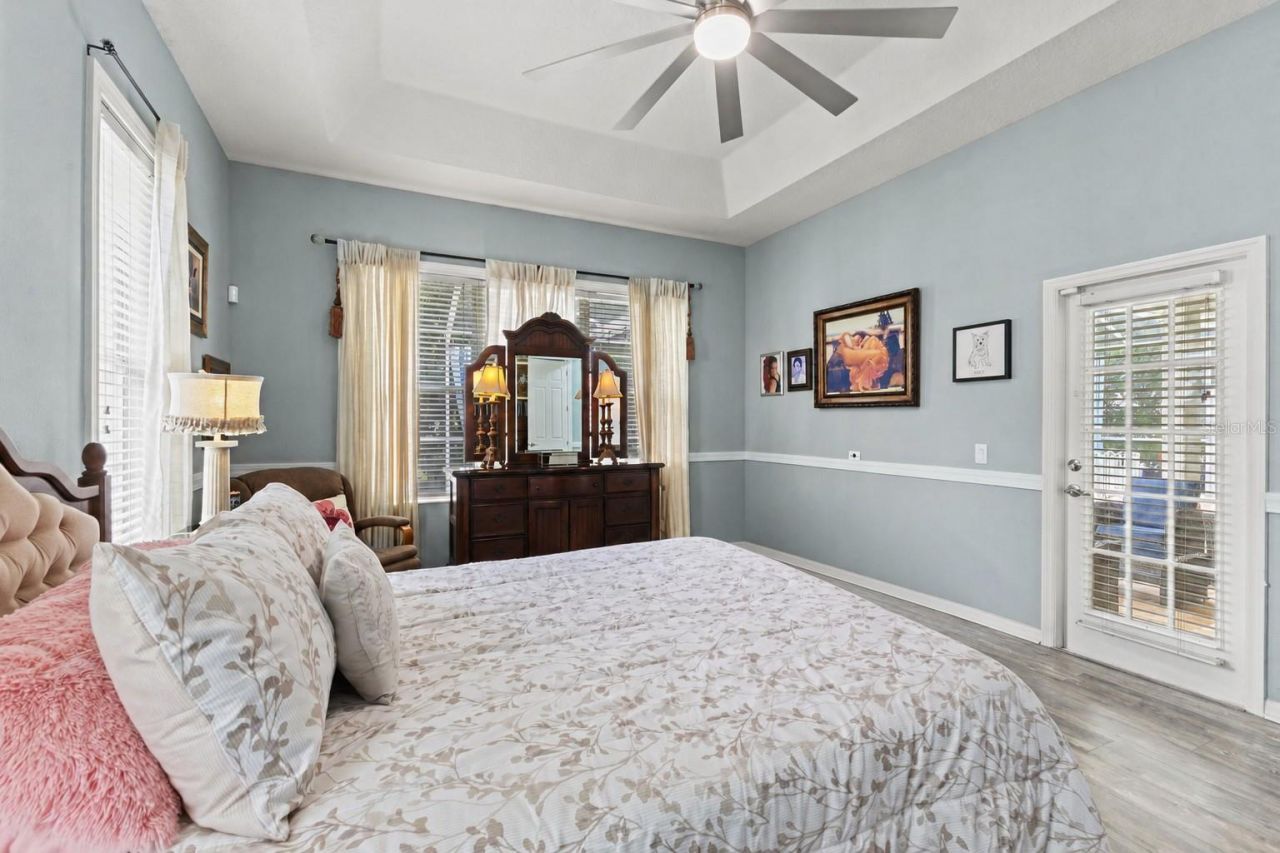 10117 Deercliff Drive , Tampa, FL 33647 Photo