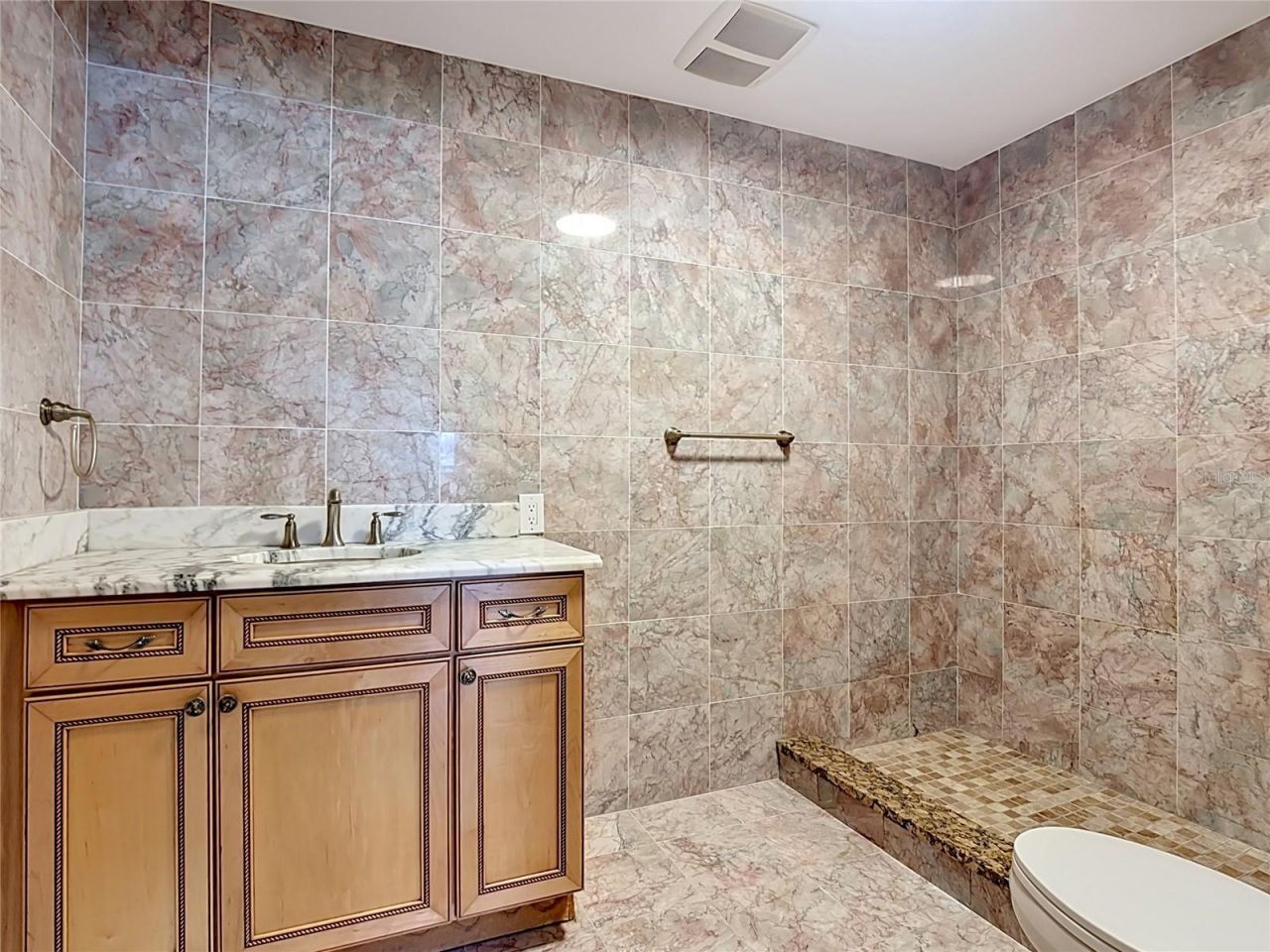 7925 Lake Mabel Loop Road, Dundee, FL 33838 Photo
