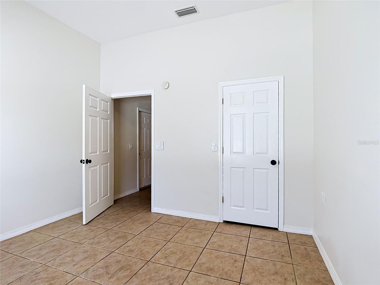 7925 Lake Mabel Loop Road, Dundee, FL 33838 Photo