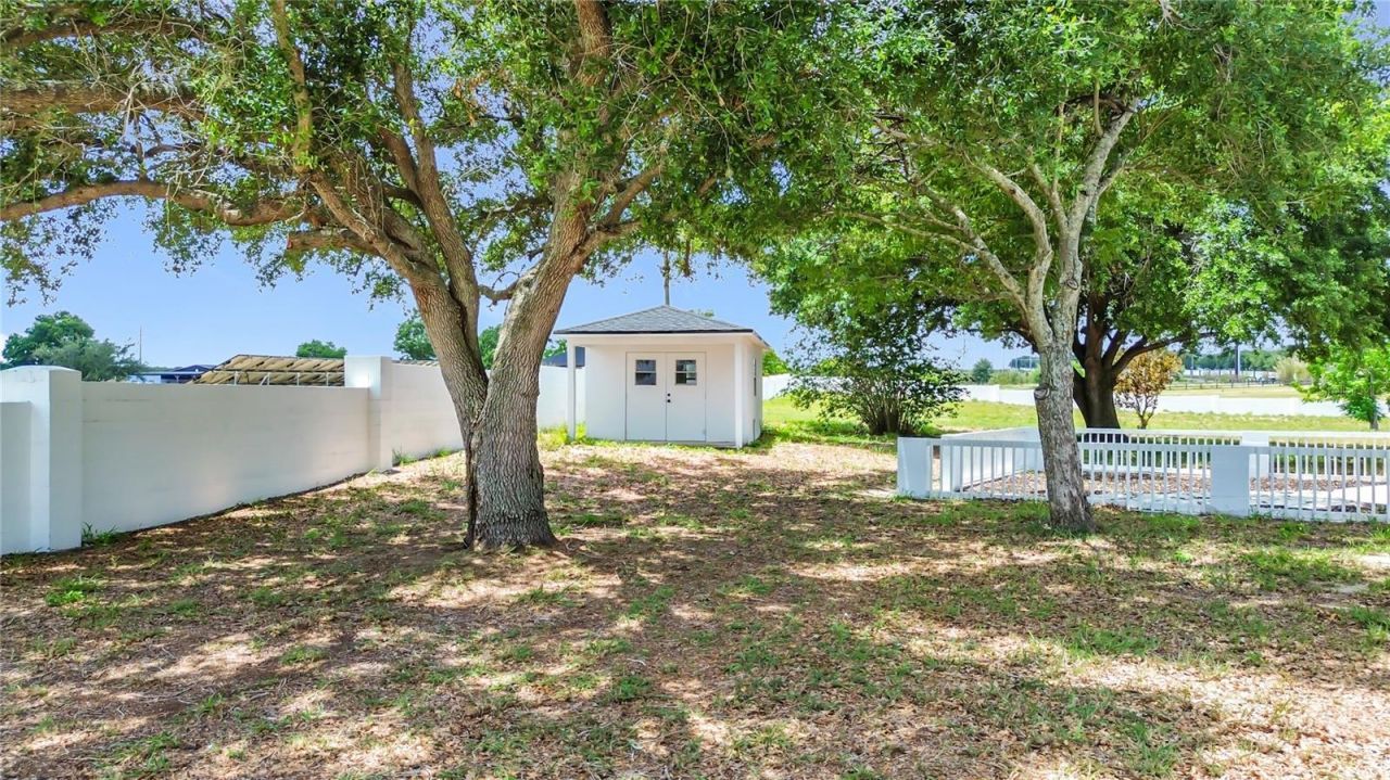 7925 Lake Mabel Loop Road, Dundee, FL 33838 Photo