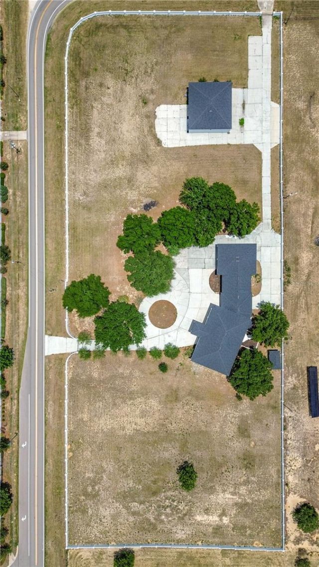 7925 Lake Mabel Loop Road, Dundee, FL 33838 Photo
