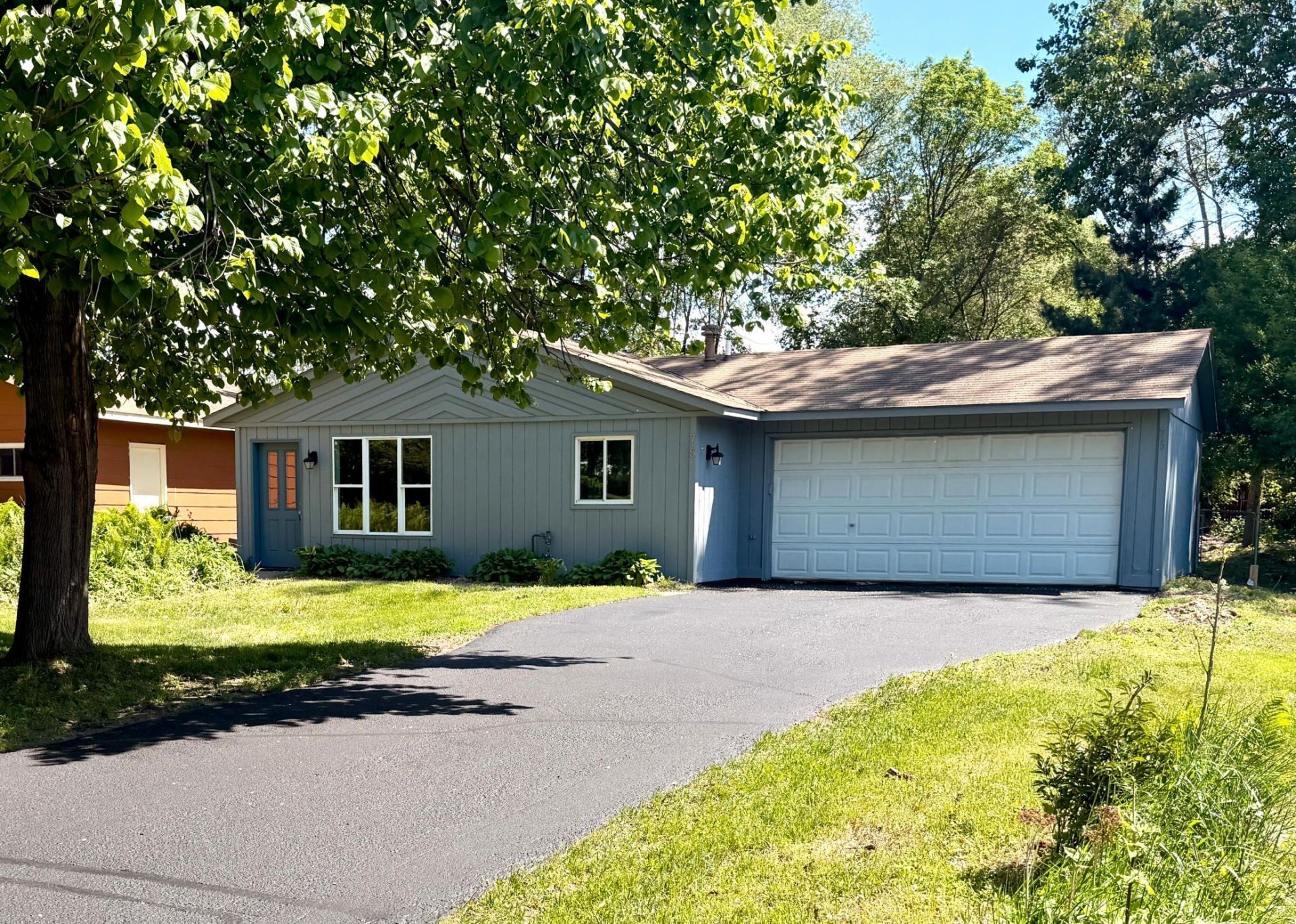 75 5th Street Nw, Elk River, MN 55330 Main Photo