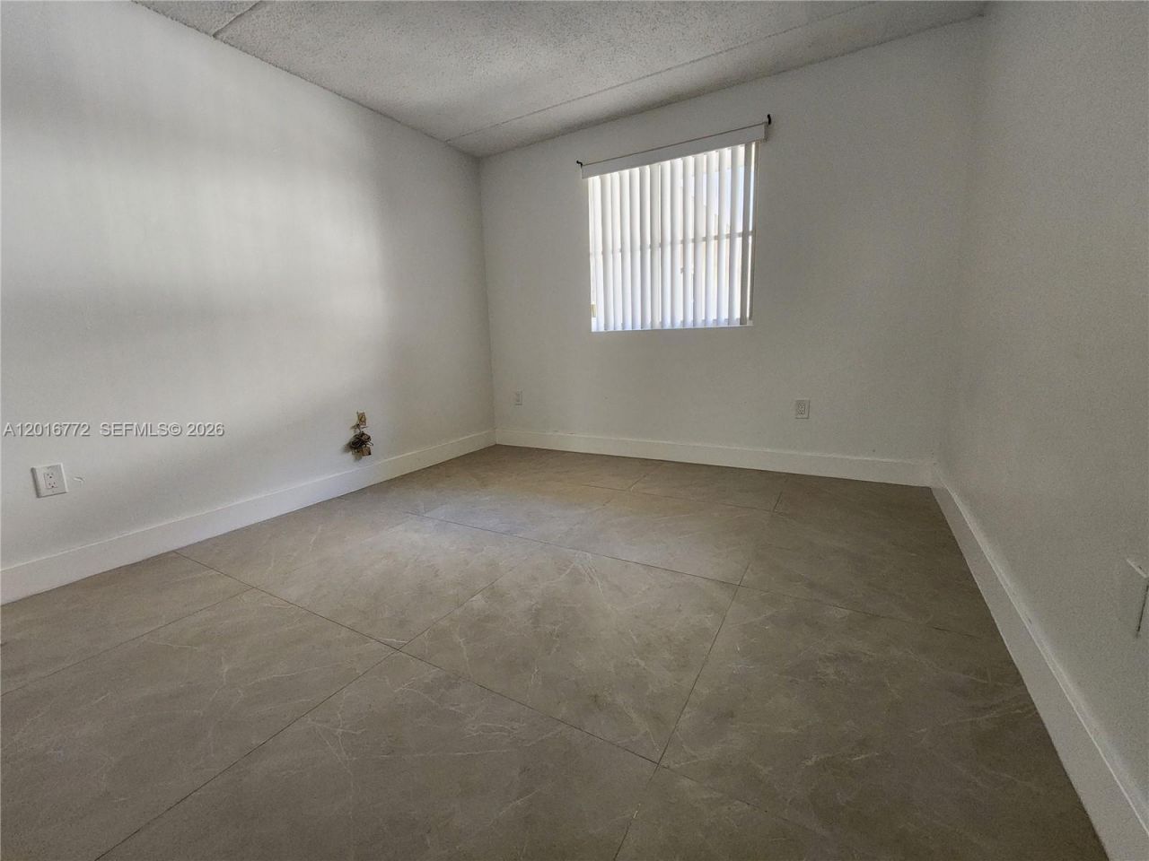 6065 NW 186th St , Unit 208, Hialeah, FL 33015 Photo