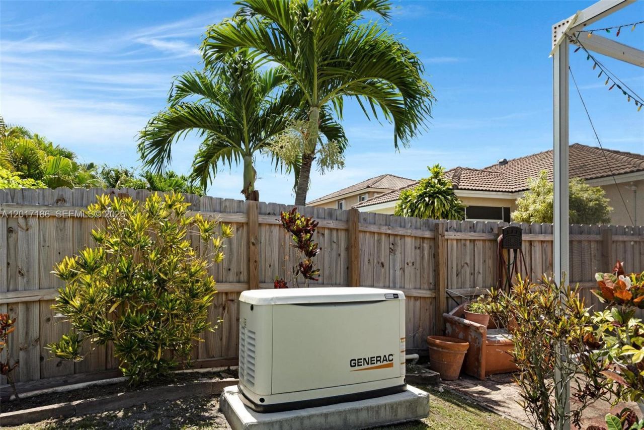 2915 SE 4th Pl , Homestead, FL 33033 Photo