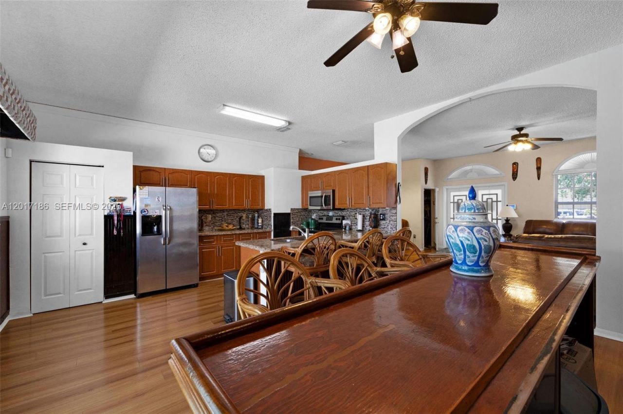 2915 SE 4th Pl , Homestead, FL 33033 Photo
