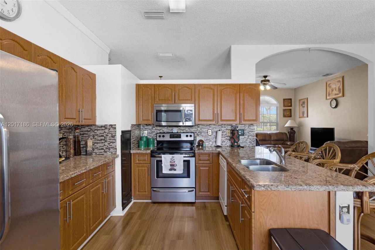 2915 SE 4th Pl , Homestead, FL 33033 Photo