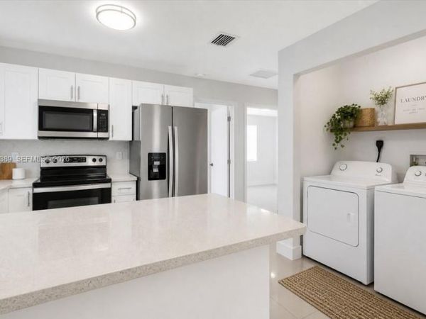 1180 NW 67th St , Unit 2, Miami, FL 33150