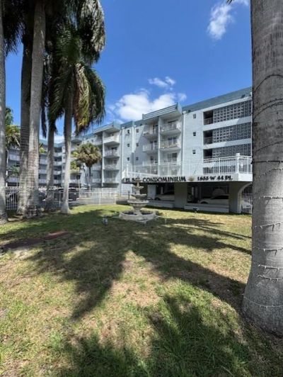 1655 W 44th Pl, Unit 211, Hialeah, FL 33012 Photo