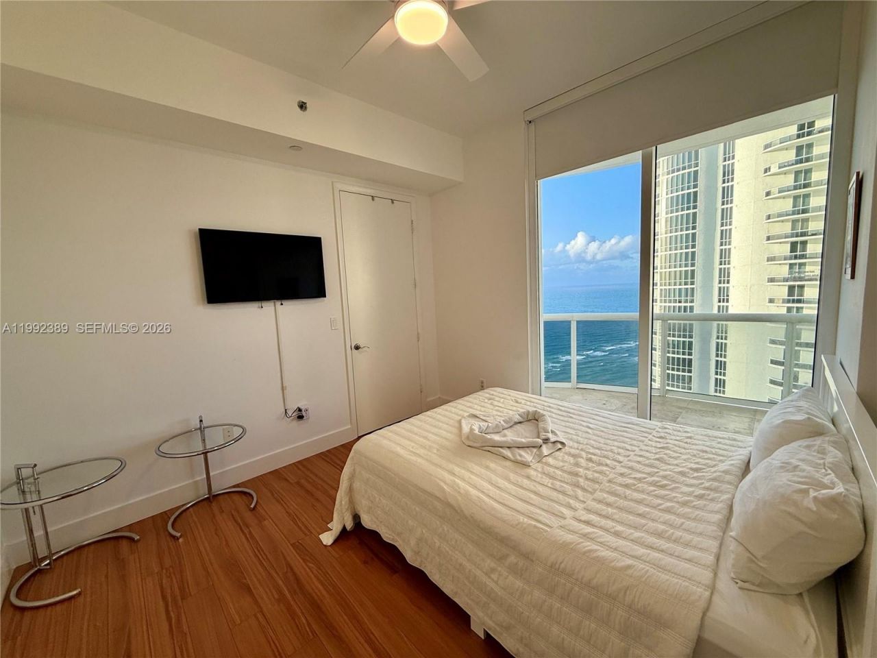 15901 Collins Ave, Unit 2802, Sunny Isles Beach, FL 33160 Photo