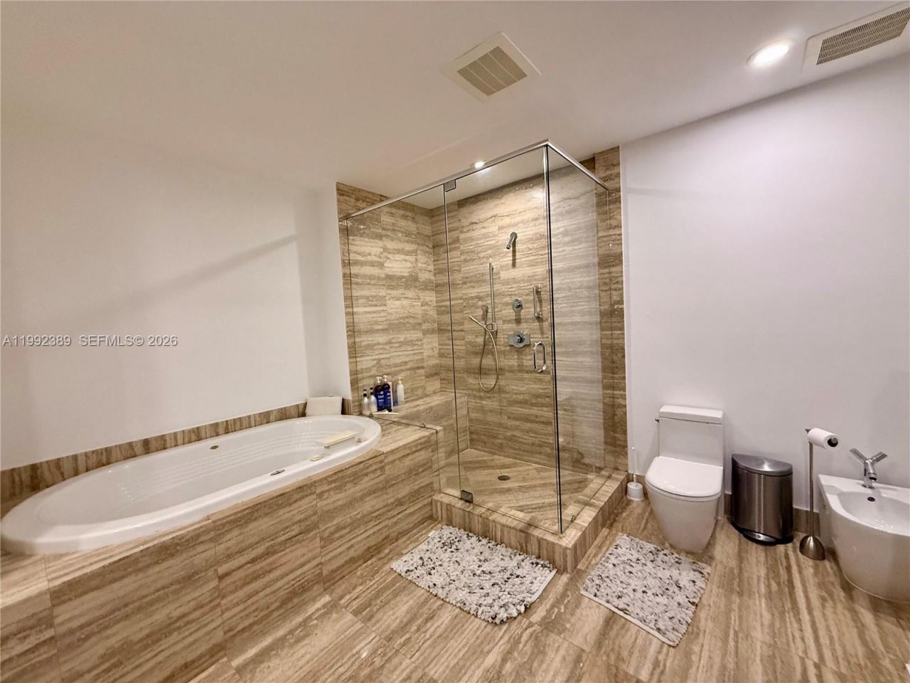 15901 Collins Ave, Unit 2802, Sunny Isles Beach, FL 33160 Photo