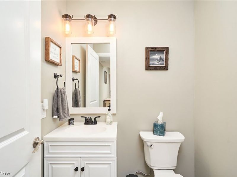 6557 Pine Bluff Avenue NE, Canton, OH 44721 Photo 27