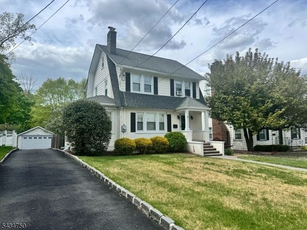 58 S Prospect St, Verona, NJ 07044
