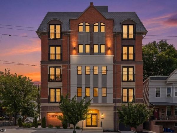 3316 John F Kennedy Blvd, Jersey, NJ 07307