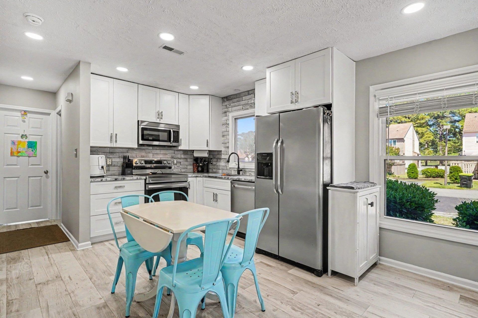 4043 Fairway Lakes Dr.  Photo 11