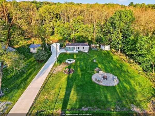 N6788 HARRISON ROAD, Hilbert, WI 54129