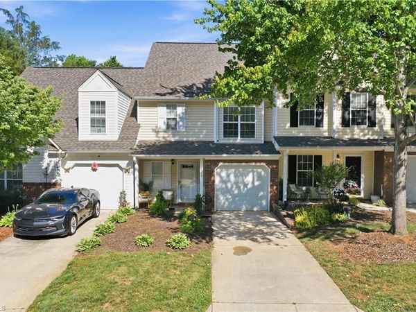 822 Creek Crossing Trail, Whitsett, NC 27377