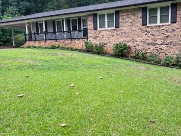 5041 Fitts Drive, Roswell, GA 30075