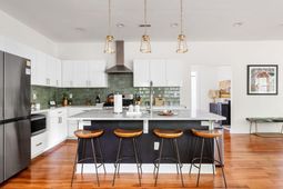 4953 Baylor Street photo 4