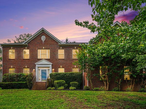 828 Loretta Dr, Goodlettsville, TN 37072