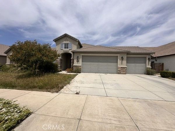 1632 Dolomite, Los Banos, CA 93635