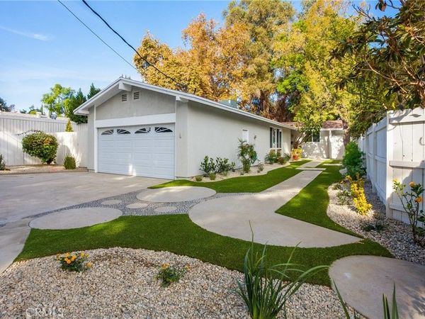 16231 Moorpark Street, Encino, CA 91436