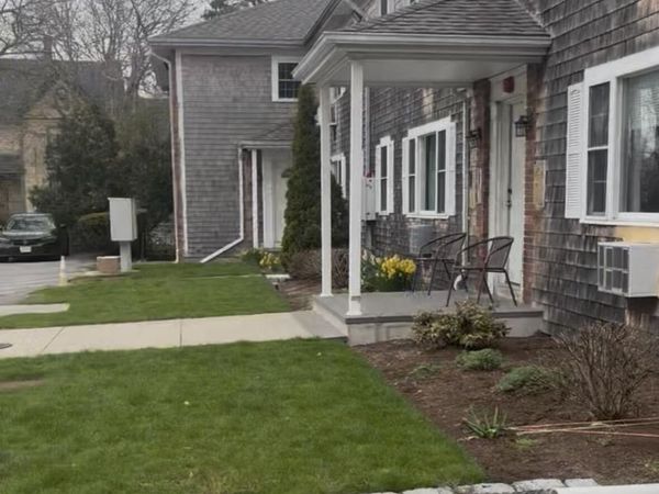 428 Main Street, Unit 1-5, West Dennis, MA 02670