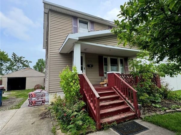 1651 E 33rd Street , South Lorain, OH 44055