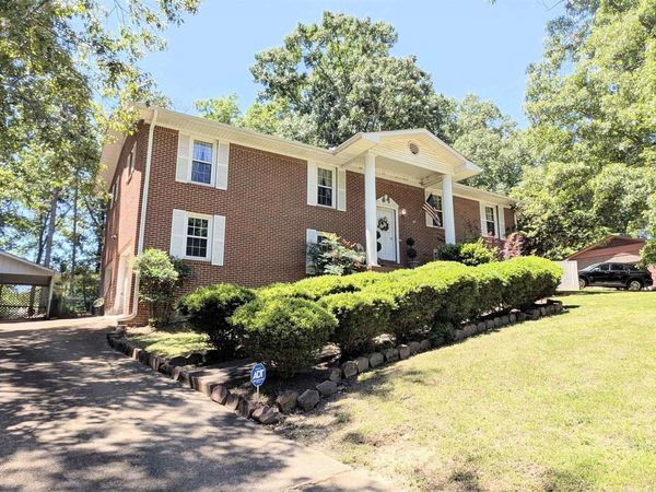 205 Jo Cyn Drive, Glencoe, AL 35905
