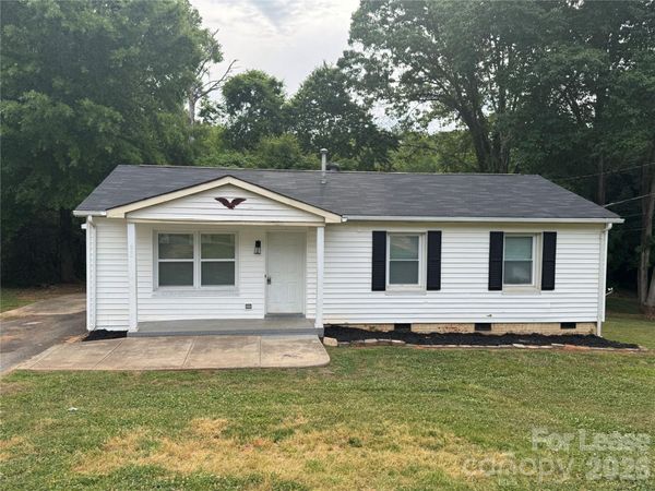 630 Dundeen Drive , Gastonia, NC 28052