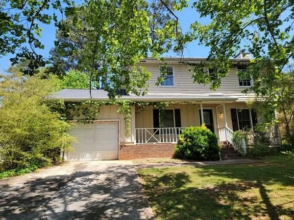1686 Underwood Drive SE, Conyers, GA 30013