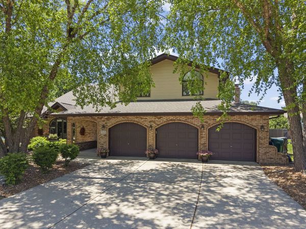 17652 Crestview Court , Orland Park, IL 60467