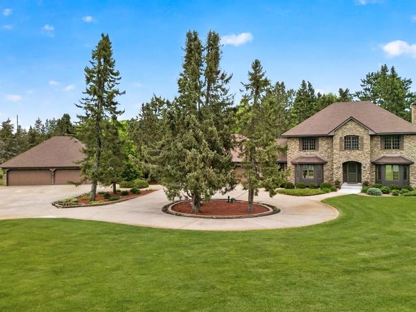 17231 Uplander Street NW, Andover, MN 55304
