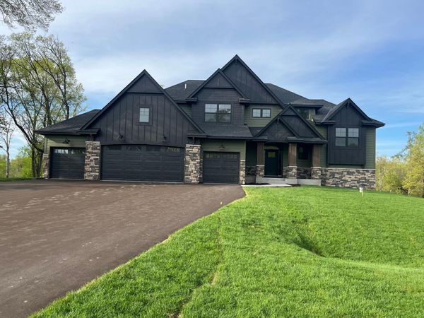 929 200th Avenue NW, Cedar, MN 55011