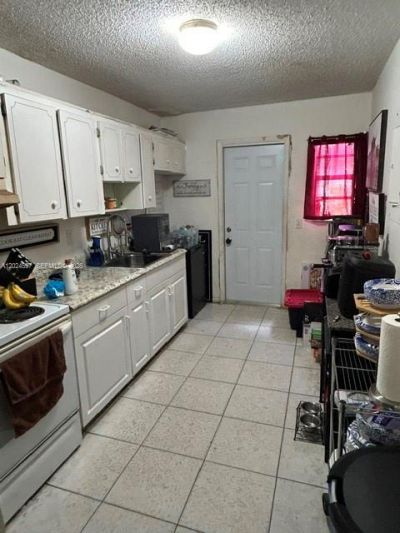 6590 SW 46th St, Davie, FL 33314 Photo