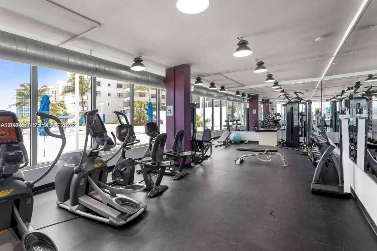 100 Lincoln Rd , Unit 720, Miami Beach, FL 33139 Photo