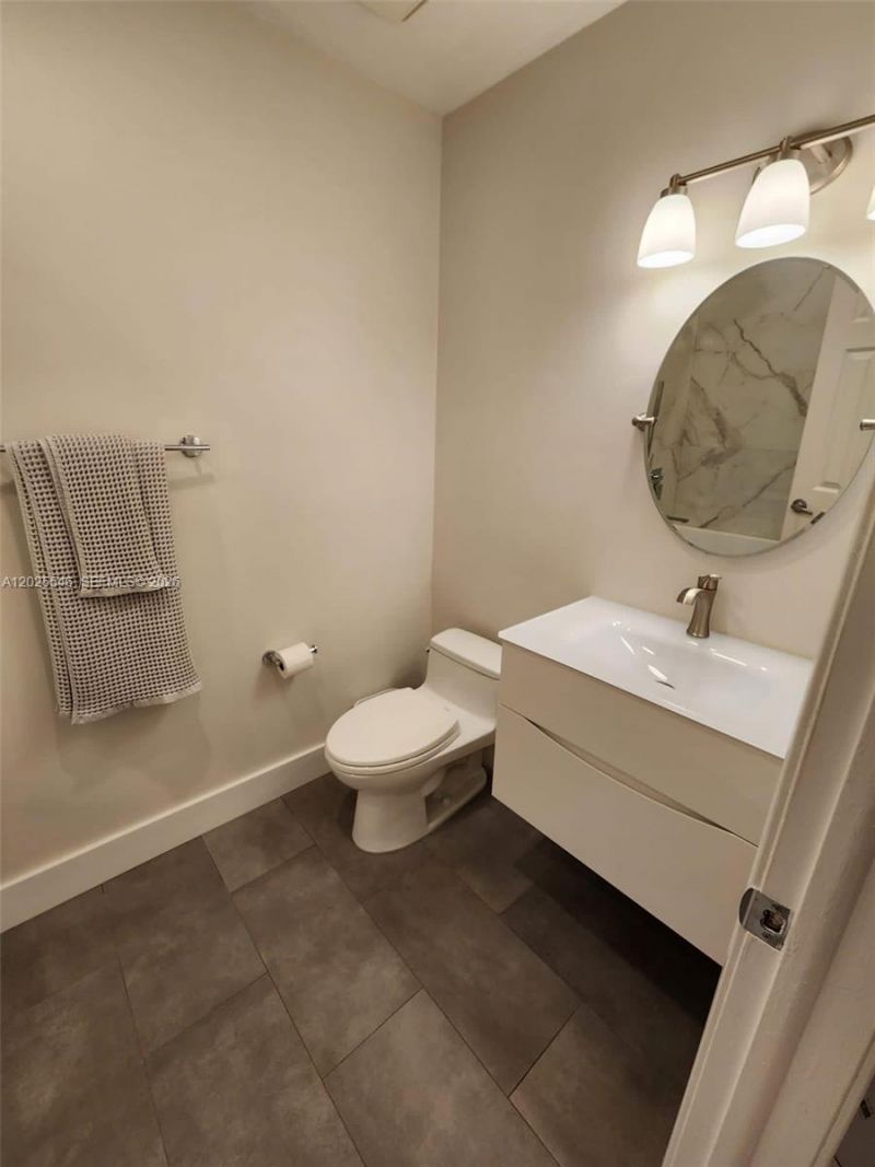 11312 SW 25th , Miami, FL 33165 Photo