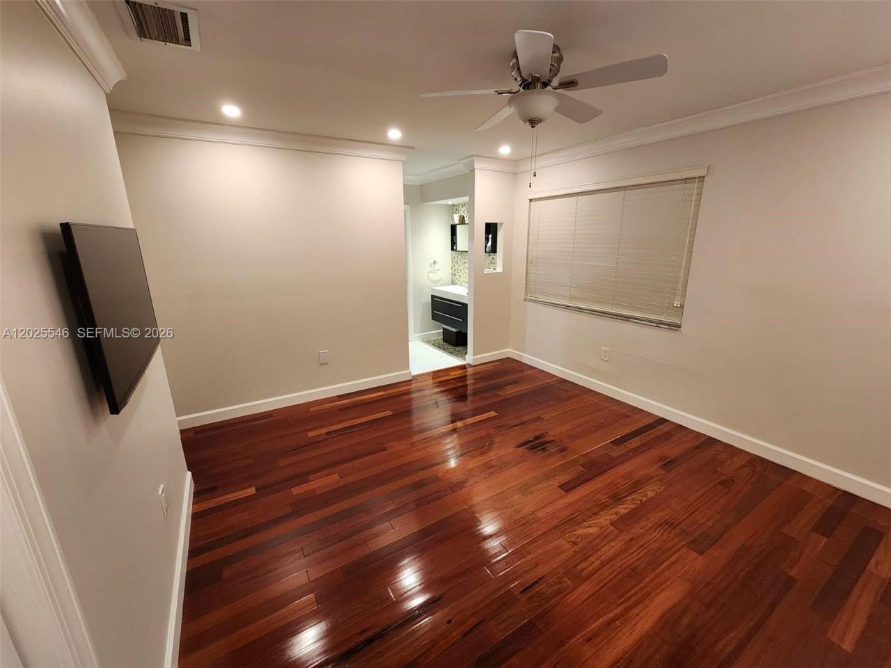 11312 SW 25th , Miami, FL 33165 Photo