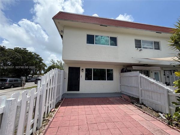 1450 NE 151st St , Unit 101, Miami, FL 33162