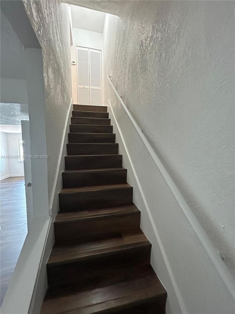 1450 NE 151st St , Unit 101, Miami, FL 33162 Photo