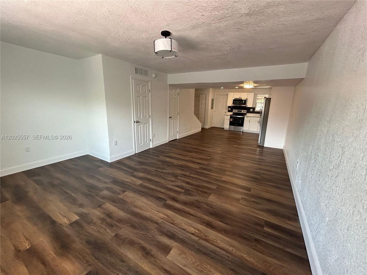 1450 NE 151st St , Unit 101, Miami, FL 33162 Photo