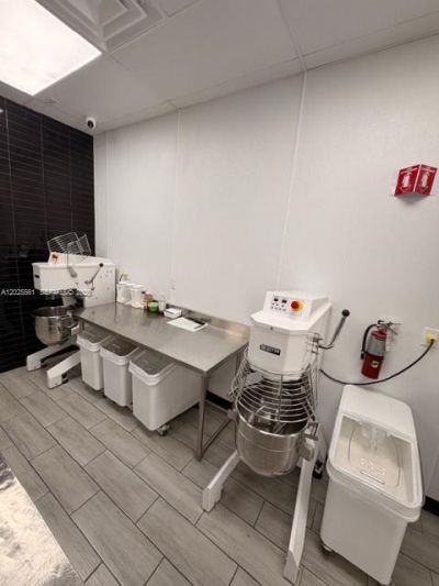 10730 NW 58 Street, Doral, FL 33178 Photo