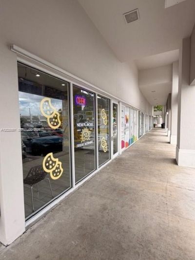 10730 NW 58 Street, Doral, FL 33178 Photo